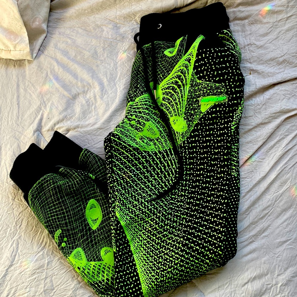 Like new Rip N rip Glow in the dark joggers.